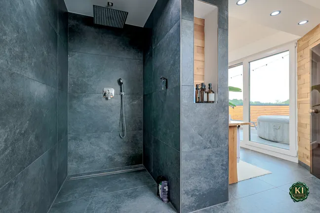 Badezimmer OG