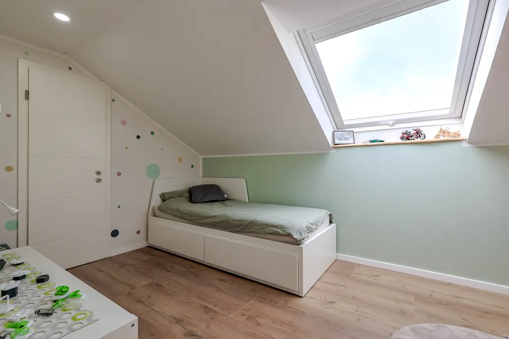 Schlafzimmer 2 OG