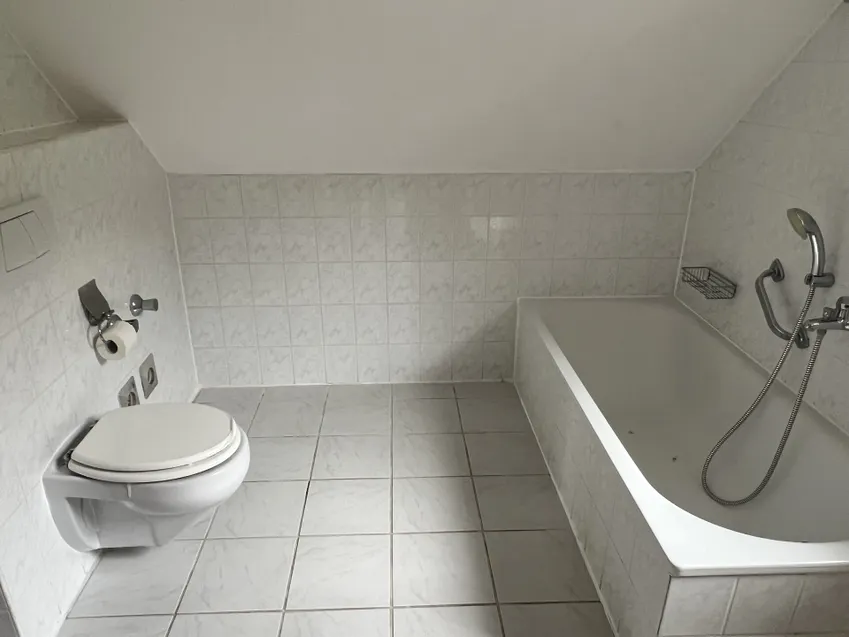 Badezimmer DG