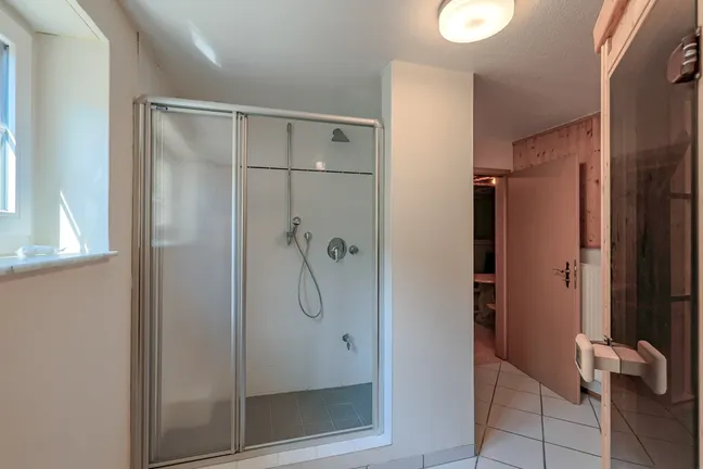 Dusche Untergeschoss