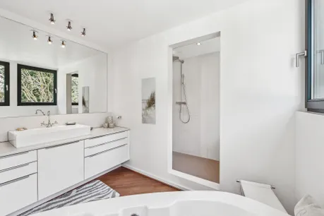 Badezimmer 1