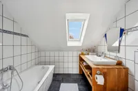 Badezimmer Dachgeschoss