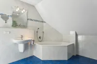 Badezimmer 2