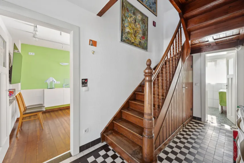 Altbau