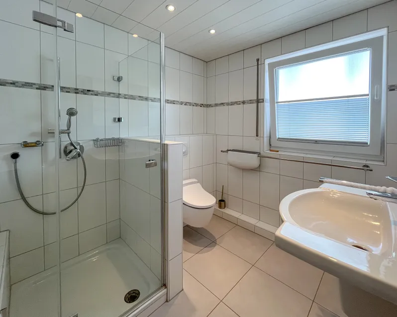 Badezimmer 1