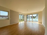 Barrierefreie 3-Zi.-Whg. mit Balkon & Tiefgarage