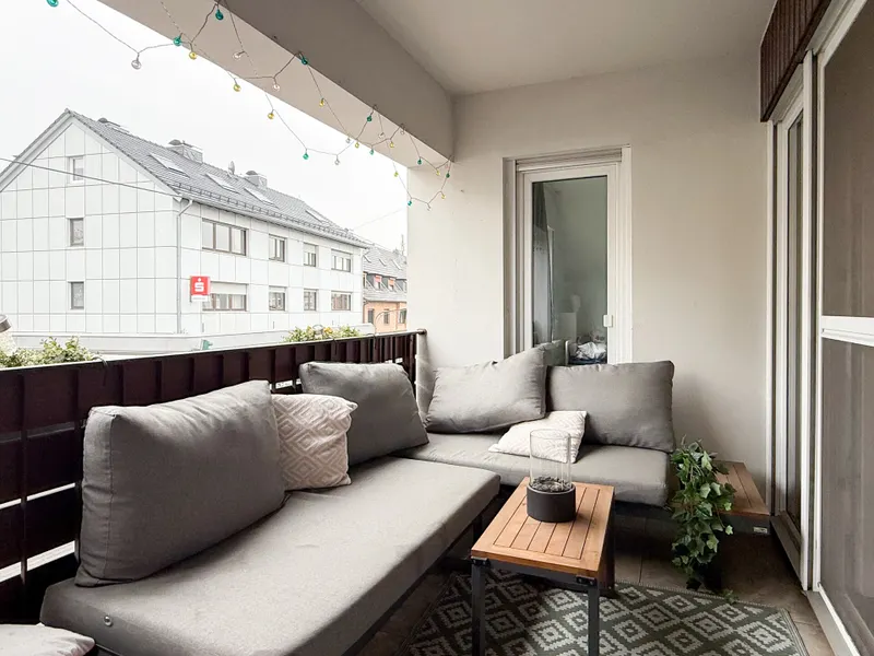 4-Zimmer-Wohnung mit Loggia und Garage – zentrale Lage !