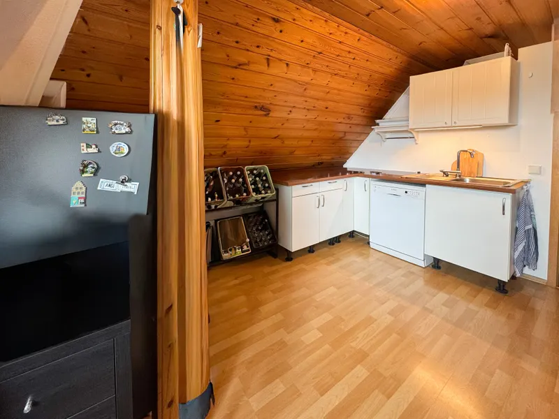 Schöne 2 Zimmer Wohnung mit Gartennutzung und Stellplatz!