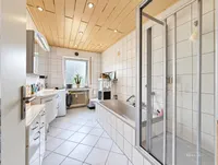 Badezimmer 2
