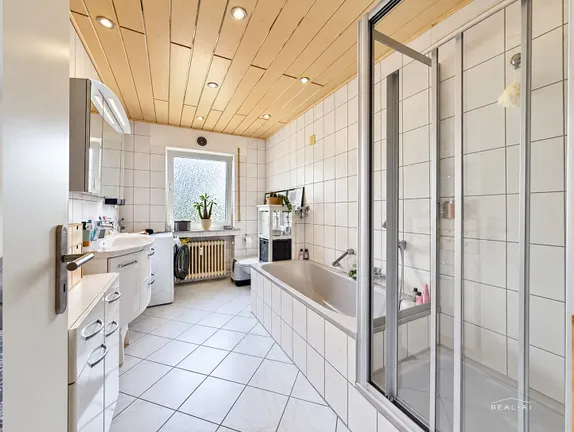Badezimmer 2