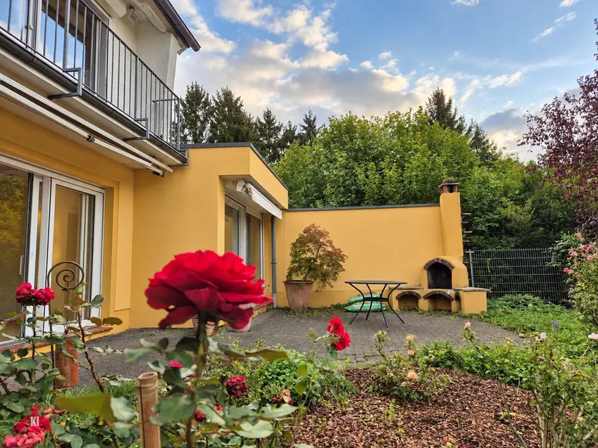 Terrasse und Grill