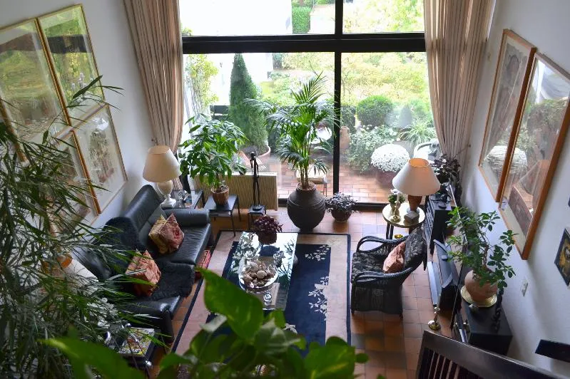 Blick von der Galerie zum Wohnraum