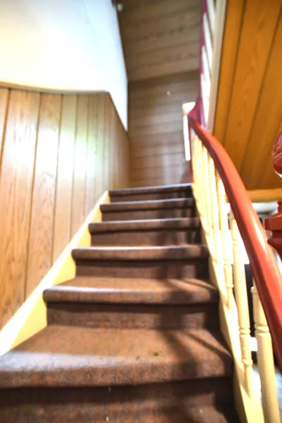 Treppe zum OG