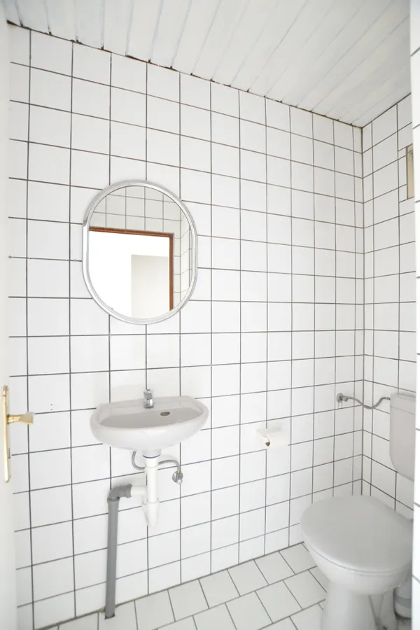 Gäste-WC EG