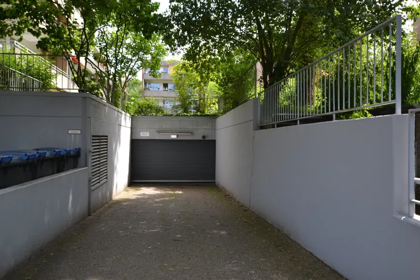 Zugang zur Tiefgarage