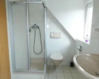 Badezimmer Ansicht 2