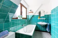 Wannenbad im Dachgeschoss