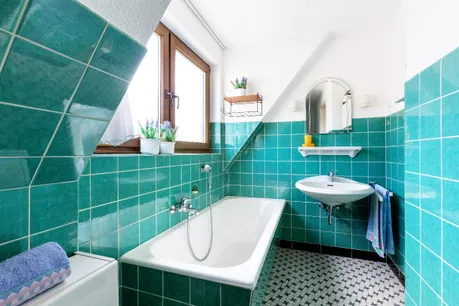 Wannenbad im Dachgeschoss