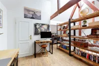 Galerie mit Abstellraum