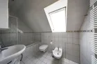 Wannenbad im Dachgeschoss