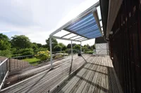 OG: Dachterrasse an der Küche