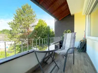 überdachter Balkon