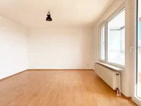 Wohnzimmer Ansicht 2