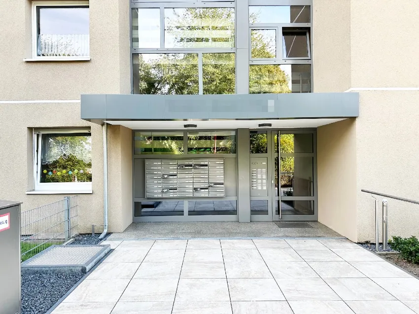 erneuerter Eingangsbereich