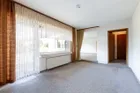 Esszimmer mit Gartenausgang