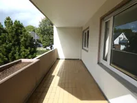 großer Sonnenbalkon