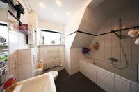 Wannenbad Dachgeschoss