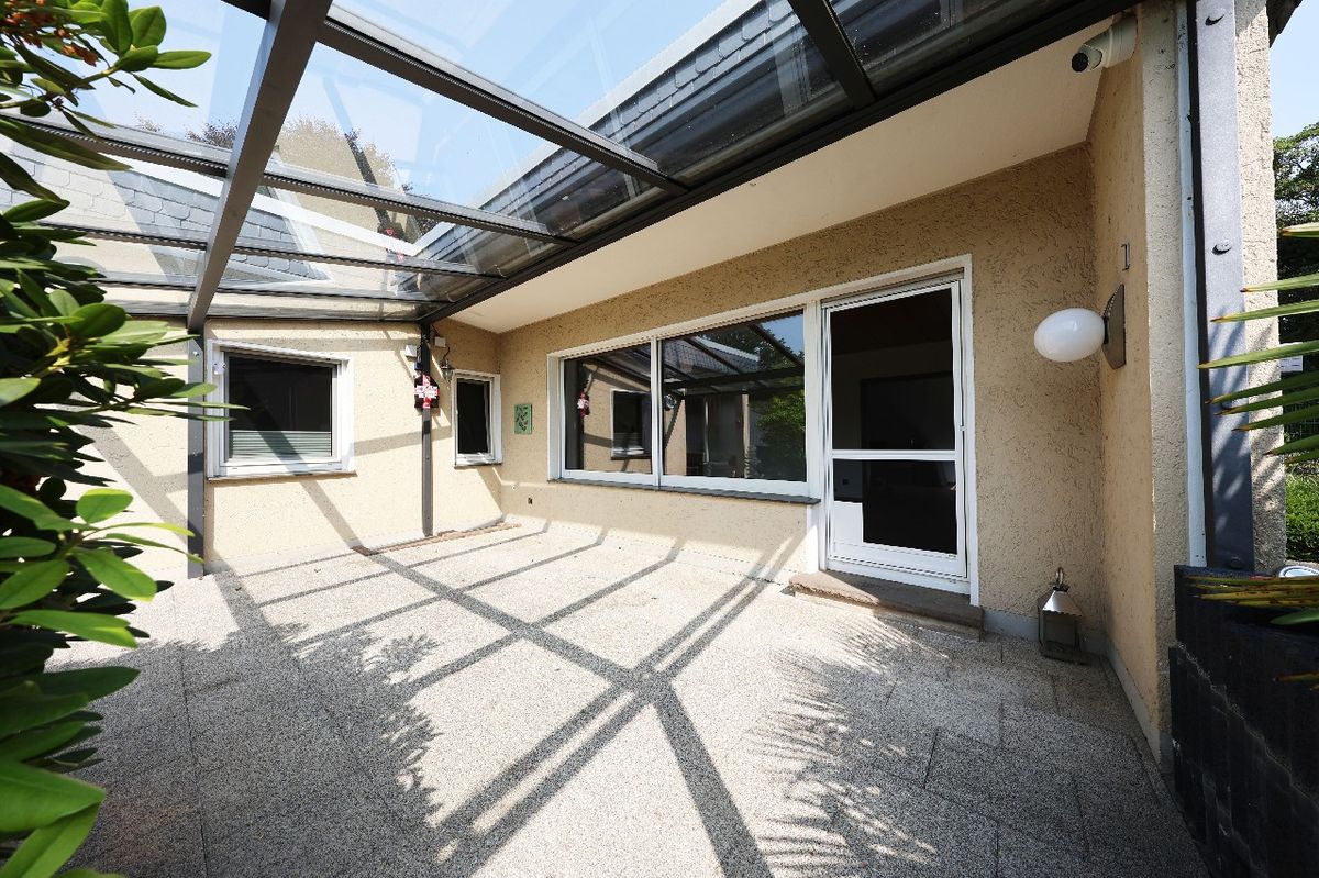 überdachte Terrasse