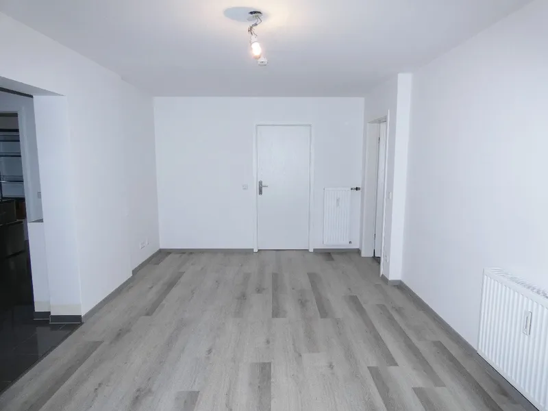 Diele bzw. Homeoffice Bereich