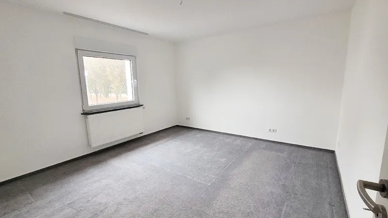 Renovierte 3-Zimmer-Wohnung im Dreifamilienhaus in gefragter Lage von Opladen - Photo 3