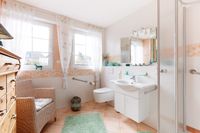 Geschmackvolles Duschbad