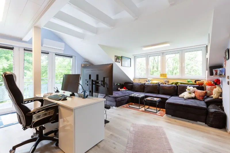 Wohnzimmer Ansicht 2