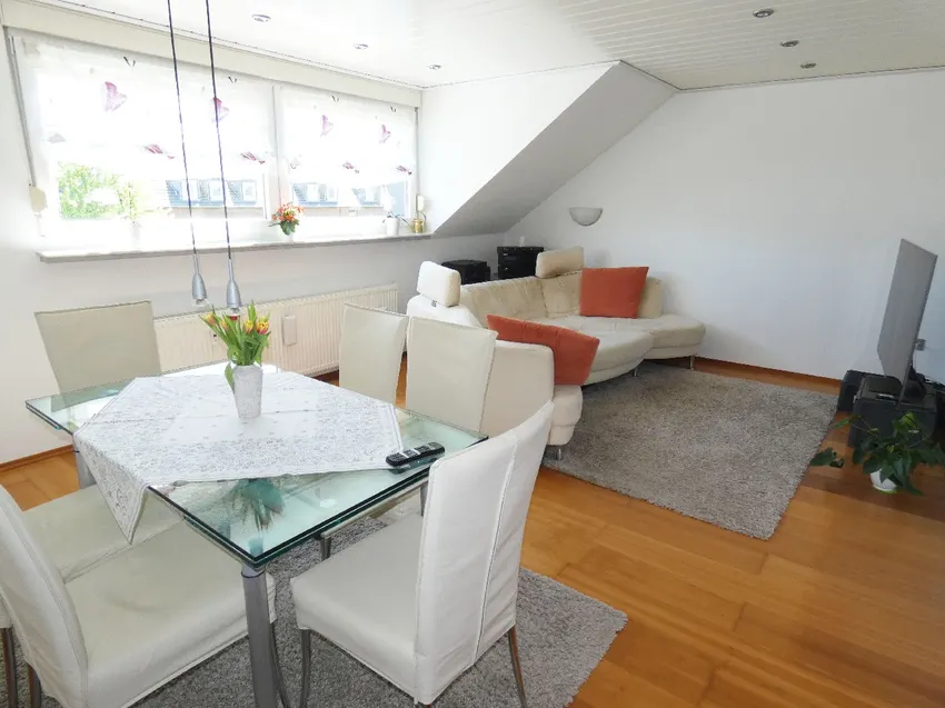 Wohnzimmer Ansicht 1