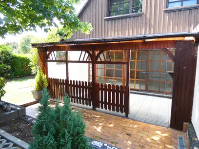 überdachte Terrasse
