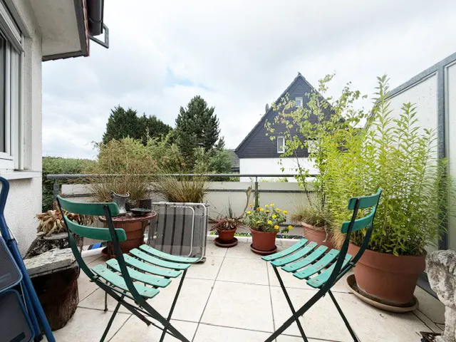 Balkon mit Markise