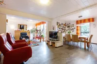 Wohn- / Esszimmer Ansicht 1