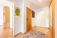Diele mit Einbauschrank