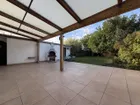 überdachte Terrasse