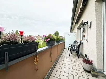 Balkon mit Markise