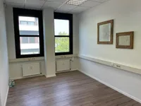 Büroflächen provisionsfrei vom Verwalter zu mieten.
