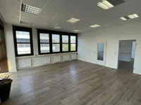 Büroflächen provisionsfrei vom Verwalter zu mieten.