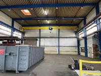 Multifunktionshalle mit teilweiser Bekranung