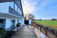 Halb frei, ganz charmant  die Natur im Blick.