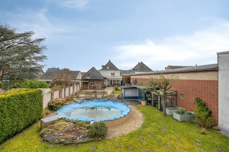 Liebe ist doch käuflich.