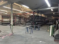 Günstige Halle in zentraler Lage