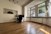 Ein Haus, zwei Möglichkeiten  und Sie entscheiden, wie viele Türen offenstehen.
